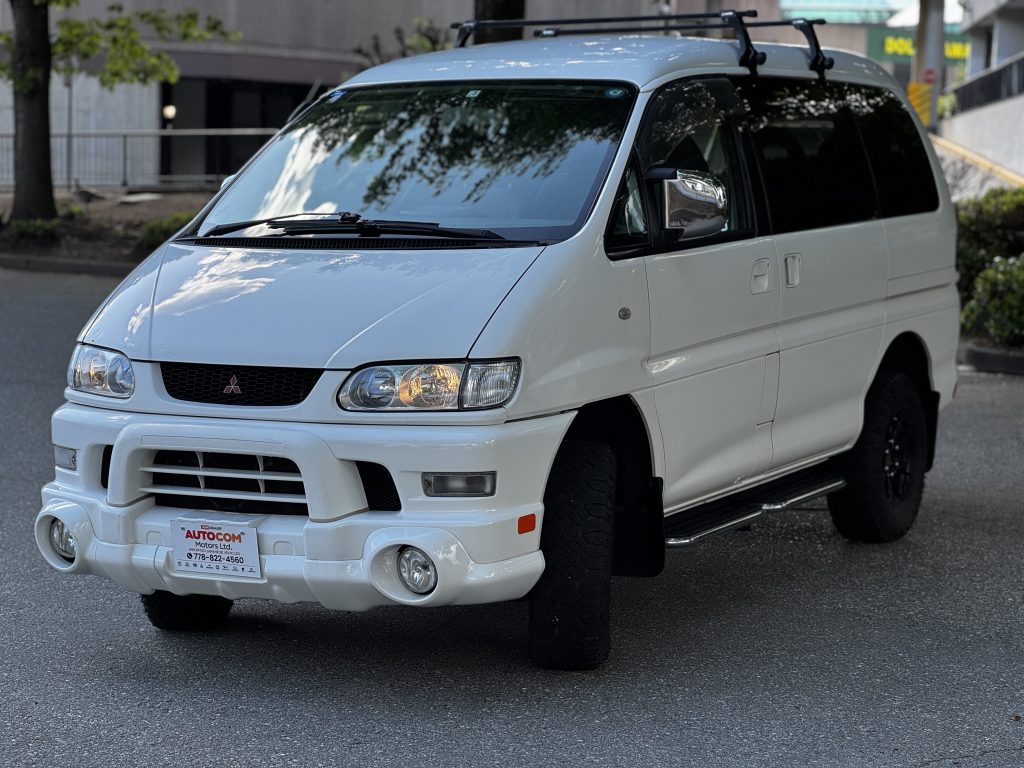 Mitsubishi Delica