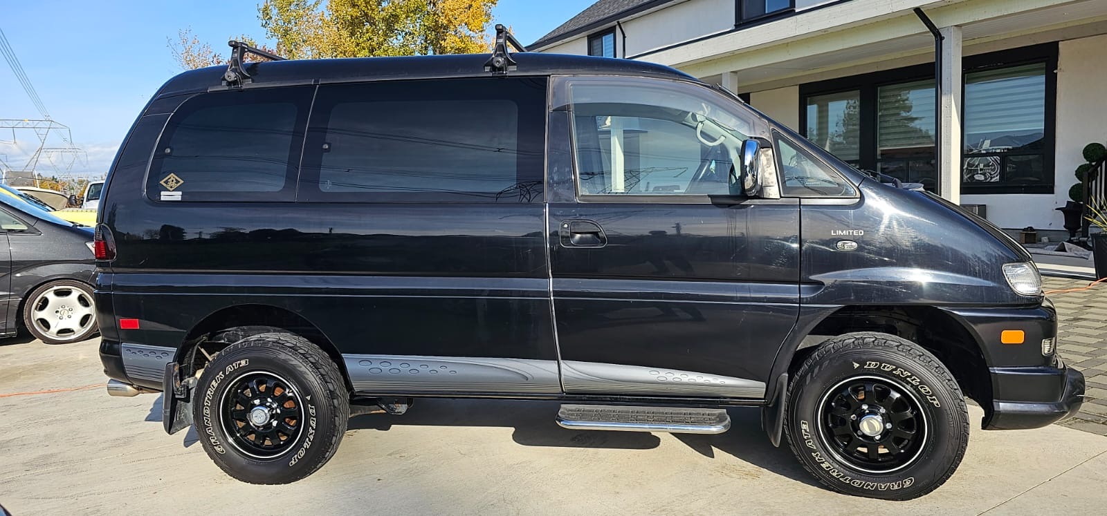 Mitsubishi Delica JDM import off-road ready performance