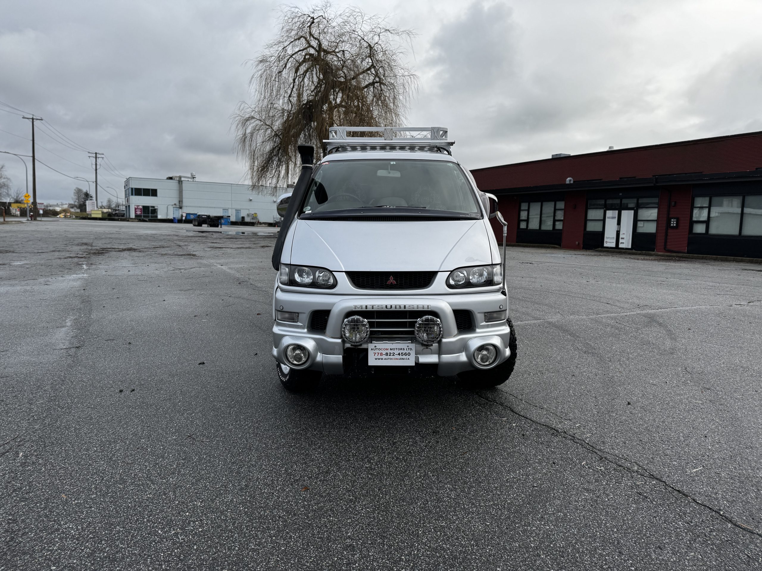 Mitsubishi Delica JDM import with off-road potential