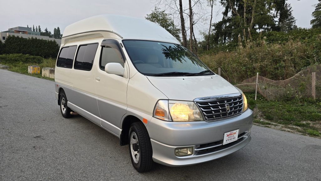 Toyota Grand-Hiace