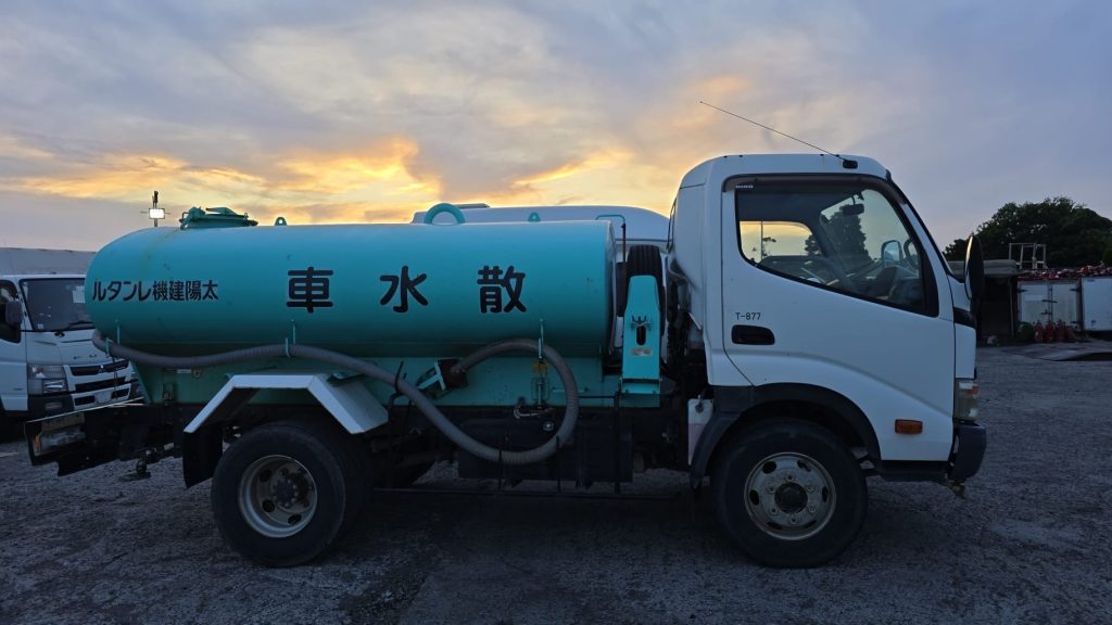 Hino Dutro