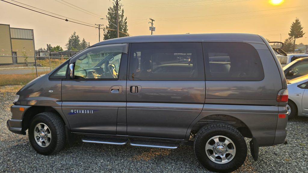 Mitsubishi Delica