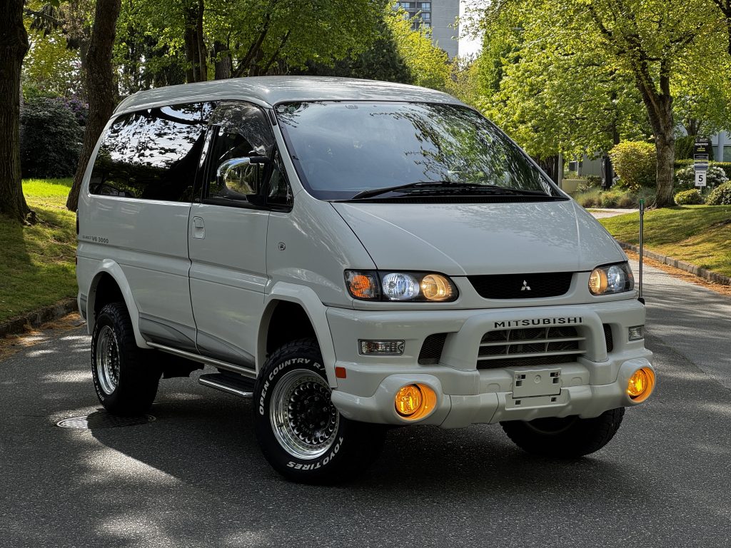Mitsubishi Delica