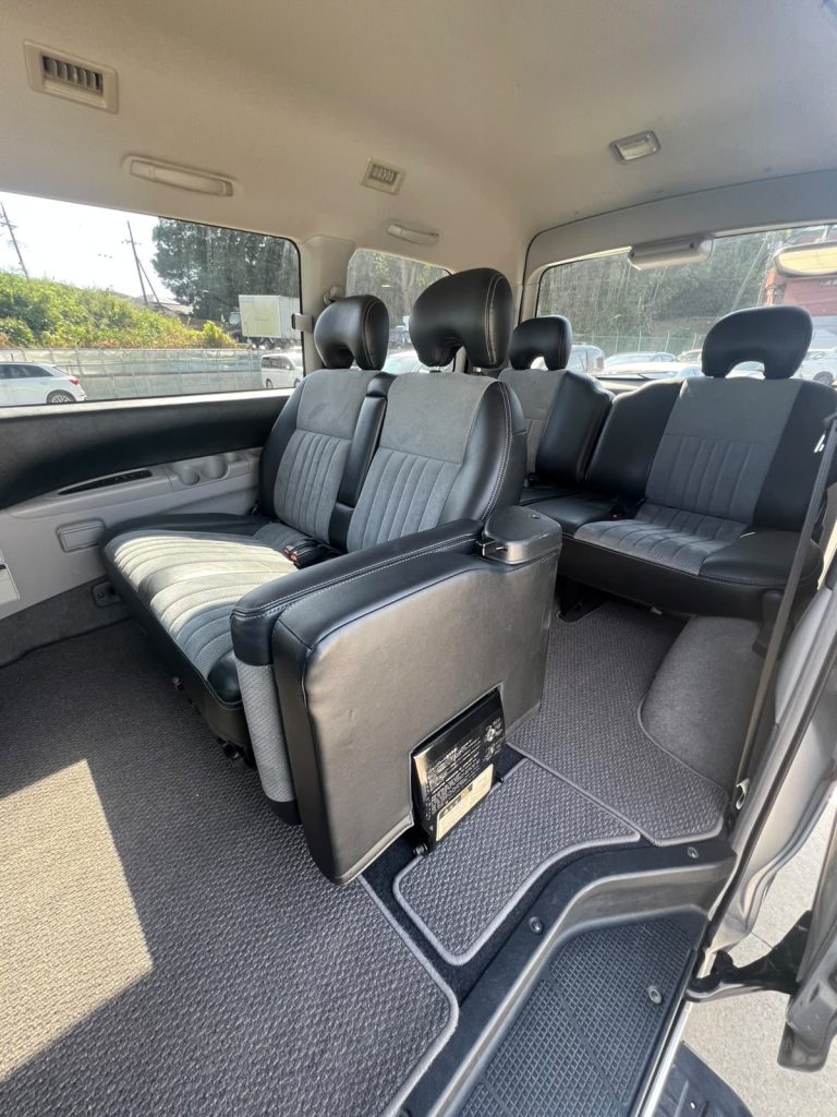 Mitsubishi Delica