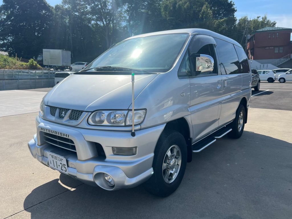 Mitsubishi Delica